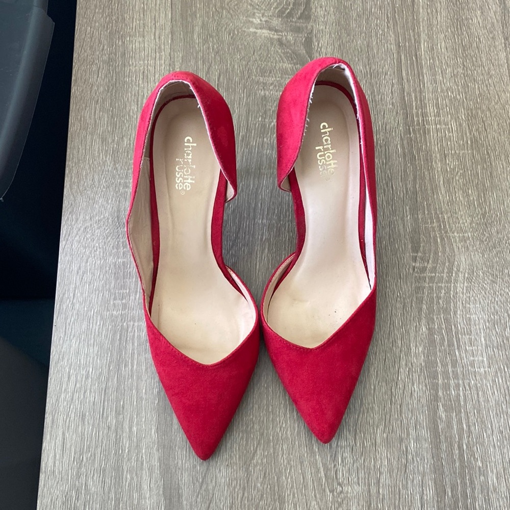 Gorgeous red heels